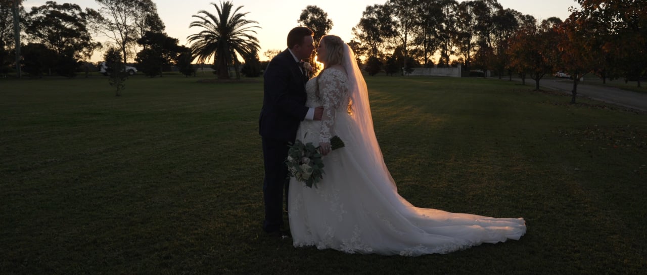 Danielle & Jonathon's wedding at Calvin Estate, Hunter Valley