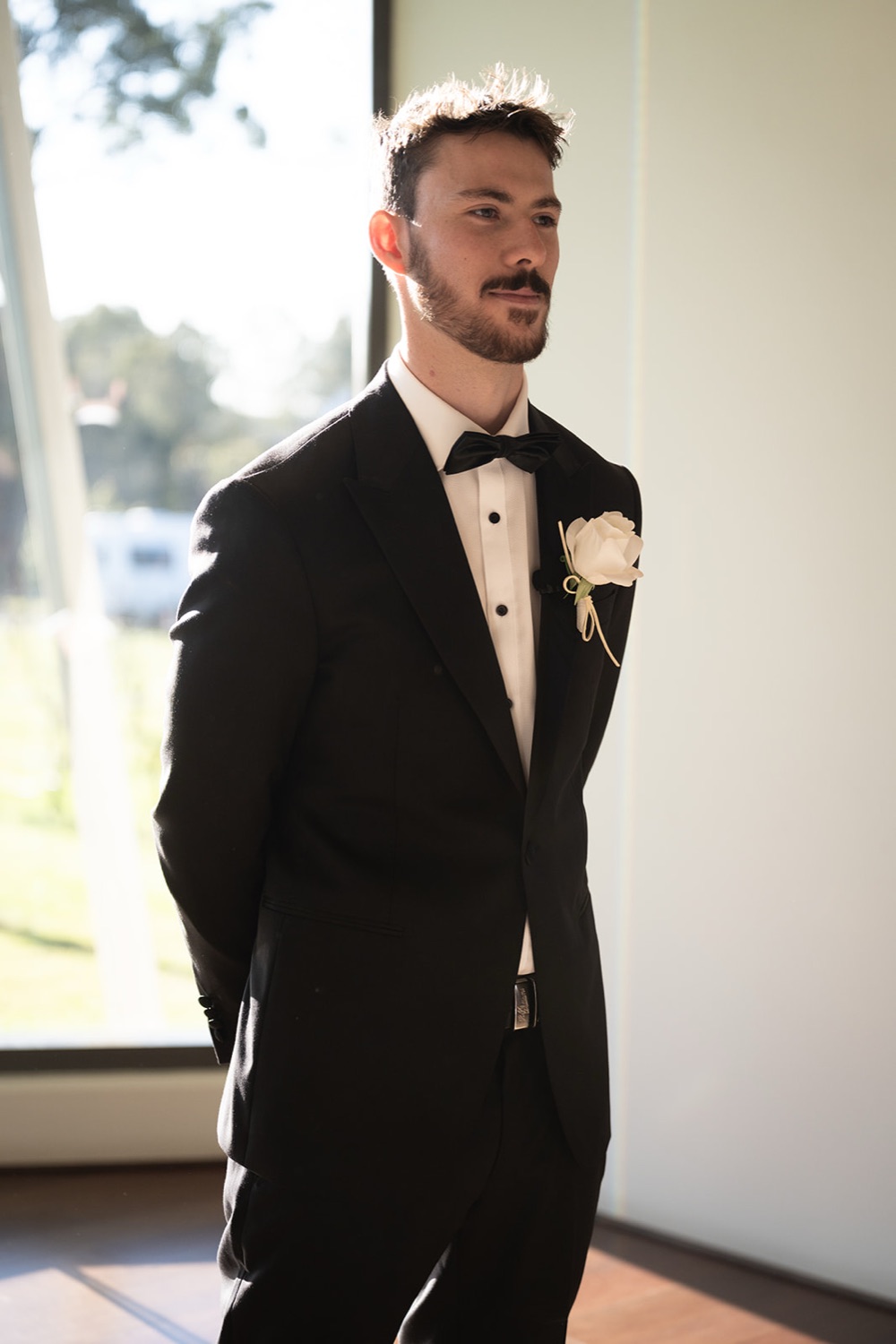 Waiting for the ceremony. Isabelle & Aidan's wedding at Enzo, Hunter Valley